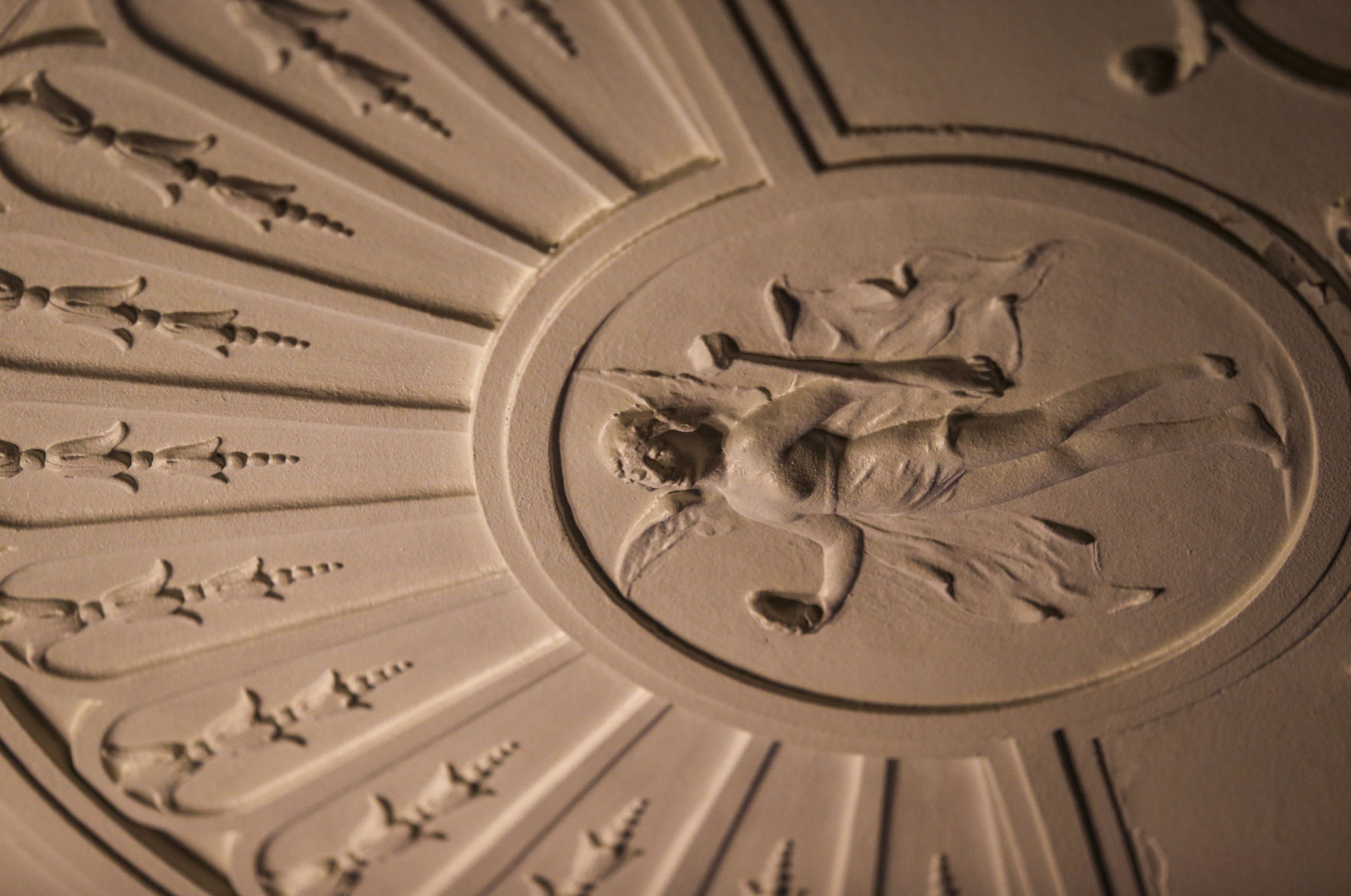 112817-BETTENDORF-MANSION-005